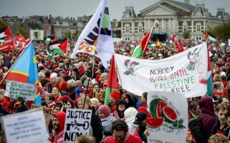 Hundreds of Thousands March in Amsterdam - Netherlands Calling for Stronger Action Against Gaza War