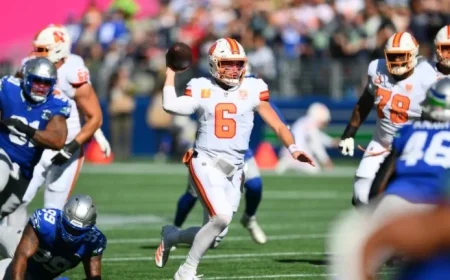 Bucs Secure Thrilling Walk-Off Victory, Overcome Seahawks 38-35
