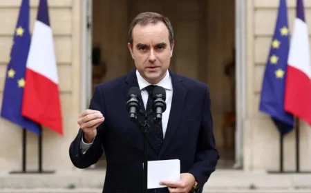 French Prime Minister Lecornu Resigns Less Than a Month into Office