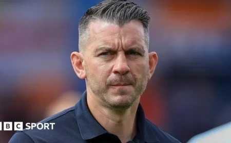 Luton Town Dismisses Manager Matt Bloomfield After Nine Months