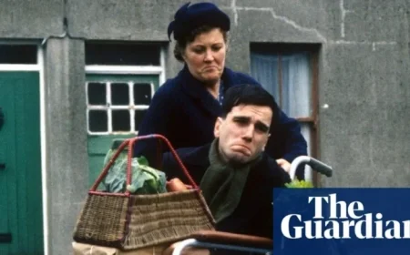 Daniel Day-Lewis Criticizes Method Acting’s Misunderstanding Amidst Film Enthusiasm