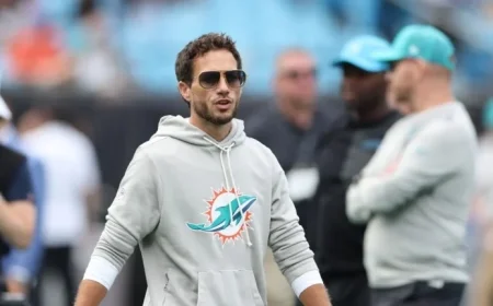 Mike McDaniel Discusses Frustrating Meeting with Stephen Ross