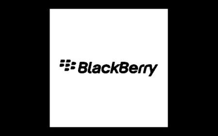 $BB’s CFO Divests 3,155 Shares in Insider Sale