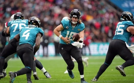 Trevor Lawrence Stuns Patrick Mahomes as Jacksonville Jaguars Beat Kansas City Chiefs in Monday Night Football Classic