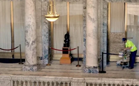 Intruder Vandalizes Washington Capitol in Olympia on October 5