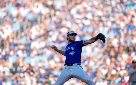 Blue Jays Aim to Sweep Yankees in New York Showdown
