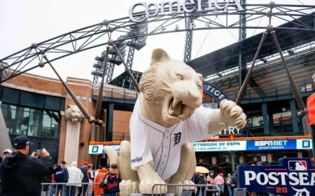 Tigers vs. Mariners ALDS Game 3 Live: Detroit Turns to Bullpen Early