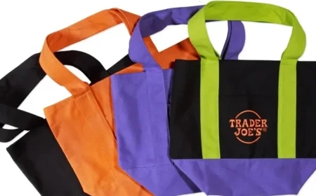 Trader Joe’s Revives Spookier Mini Tote Bags for Halloween