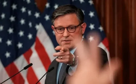 Democrats Push for Health Care Tax Credits; GOP Resists Shutdown End