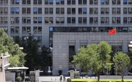 China Strengthens Rare Earth Export Controls, Targeting Defense and Semiconductor Sectors