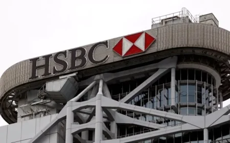 HSBC Proposes $13.6 Billion Privatization of Hang Seng Bank