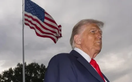 Trump Urges Jail for Chicago Mayor and Illinois Governor