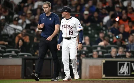 Astros Dismiss Head Athletic Trainer Following Injury-Heavy Season: Sources