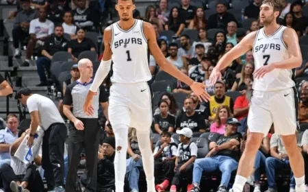 Spurs Dominate Loong-Lions 119-88 in San Antonio Showdown
