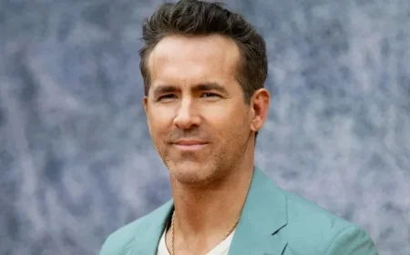 Ryan Reynolds Reads Intimate Text on Live with Kelly and Mark After Near Miss