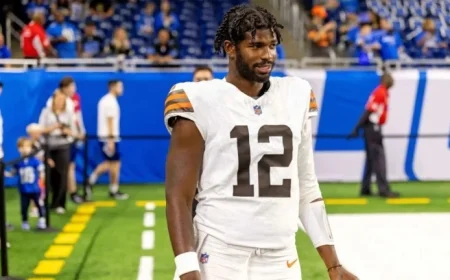 Browns’ Shedeur Sanders Supports Dillon Gabriel Against Steelers