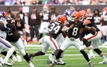 History Challenges Dillon Gabriel in Sunday’s Pittsburgh Matchup