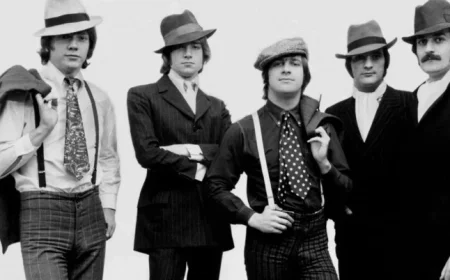 Moody Blues Singer and Bassist John Lodge Passes Away at 82