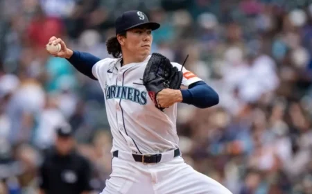 Bryan Woo Joins Mariners’ Roster for ALCS
