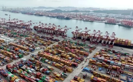 China Threatens Countermeasures if Trump Maintains 100% Tariff Threat