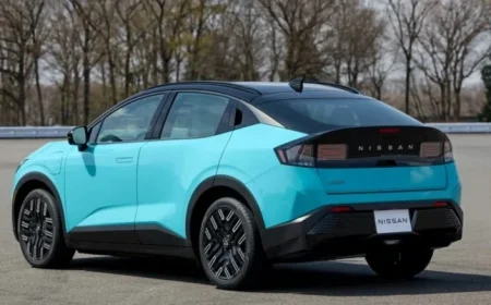 New Nissan LEAF Priced Under $30,000, Leasing Costs Higher