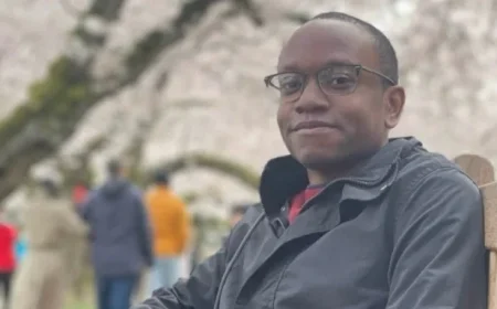 Ex-Microsoft Employee Faces Job Search and Rent Challenges