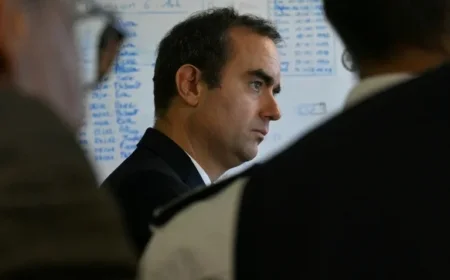 French Political Crisis Escalates into a Vaudeville Drama