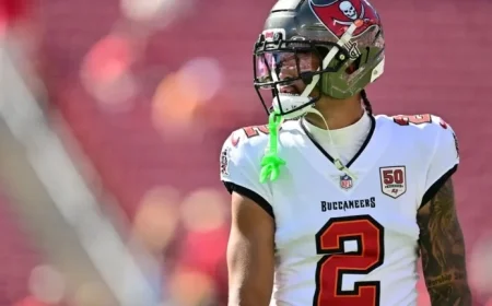 Buccaneers WR Emeka Egbuka Suffers Hamstring Injury Against 49ers in Week 6