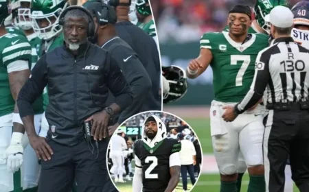 Aaron Glenn Boldly Considers Benching Justin Fields