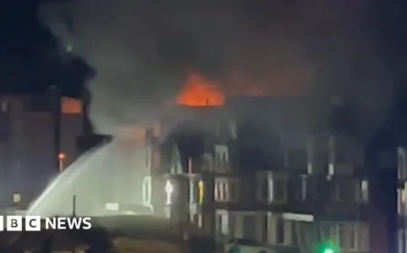 Blaze Erupts at Abandoned Narrowcliff Hotel in Newquay