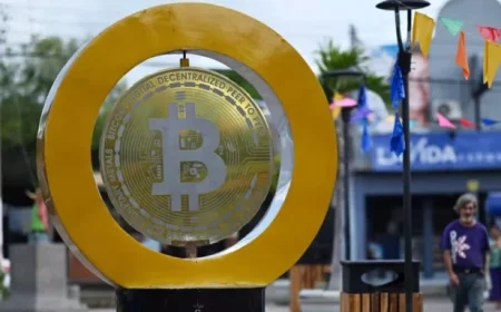 Bitcoin, Ethereum, XRP Surge: Analyzing the Post-Crash Rebound