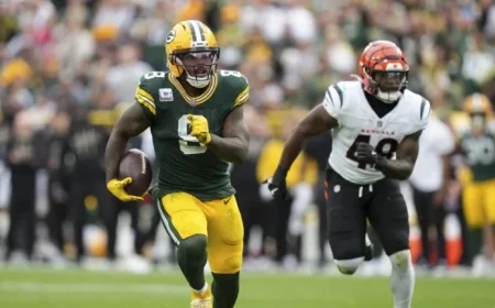 Josh Jacobs Overcomes Sickness to Shine Against Bengals