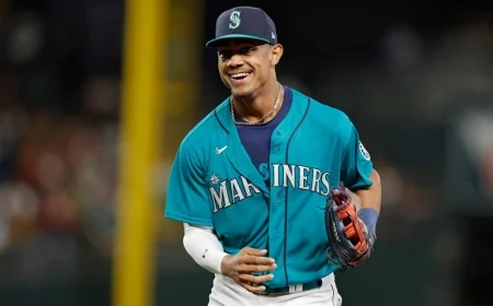 Blue Jays vs Mariners: Seattle steals ALCS Game 1 in Toronto as pitching poise and two-out hitting set the tone