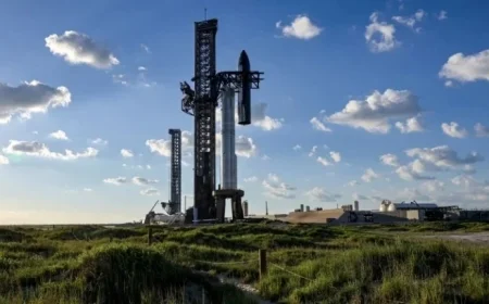 NASA’s Megarocket Launch Monday: Key to Winning the Moon Race?