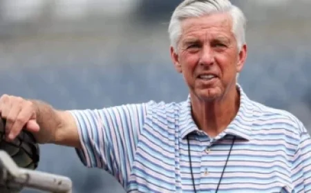 49ers’ Season in Jeopardy Following Fred Warner’s Injury, Say Sports Writers