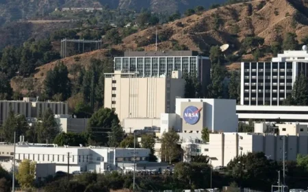 NASA Jet Propulsion Laboratory Cuts 550 Jobs