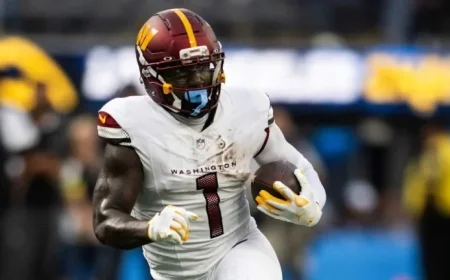 Commanders’ Deebo Samuel (heel) Confirmed Active for Monday Night Against Bears