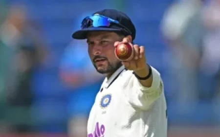 Seth Jarvis Drives Hurricanes’ Success with Early-Season Impact