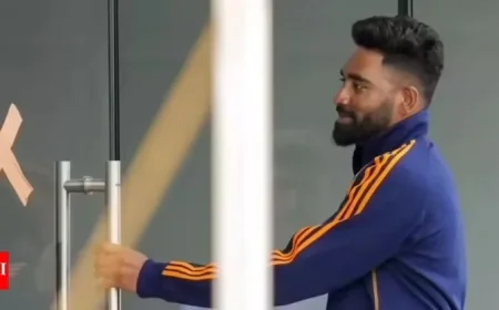 Mohammed Siraj Collapses Post-Spell in IND vs WI, Receives Royal Treatment