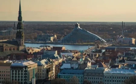 Latvia Expels Over 800 Russian Citizens by Mid-October Deadline