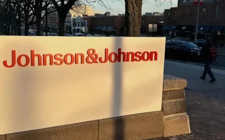 J&J Unveils Plan to Spin Off Orthopedics Unit