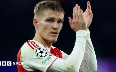 Arsenal’s Martin Odegaard Sidelined Until Mid-November Due to Knee Injury