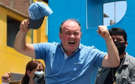 Rafael ‘Porky’ López Aliaga Resigns as Mayor to Run for President