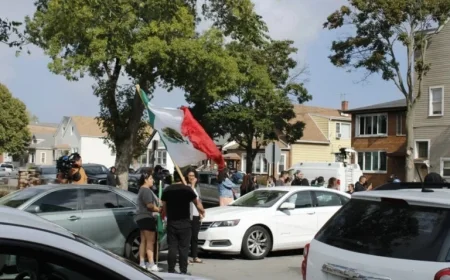 Federal Agents Spark Crash, Use Tear Gas on Southeast Side Protesters