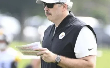 Aaron Glenn Addresses Breece Hall Trade Rumors: I Want Him to Stay