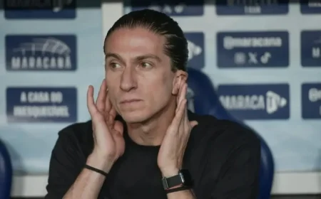 Pedro Ivo Previews Botafogo vs Flamengo, Warns Filipe Luís on Anxiety