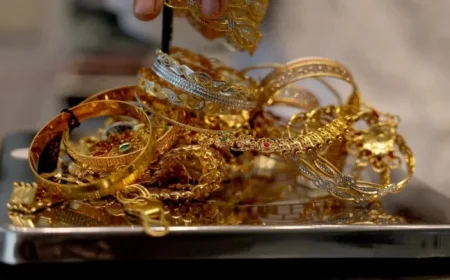 Gold Smuggling Rises in India Amid Pre-Festival Price Surge