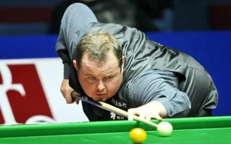 Stephen Lee Rebuilds Life After Decade of Darkness