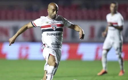 Why Isn’t Lucas Playing for Grêmio Against São Paulo? Is He Benched?