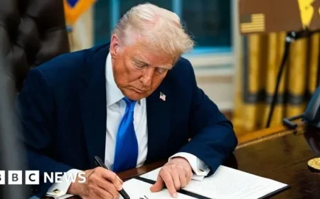 Chamber of Commerce Sues Trump Over $100K Fee Dispute